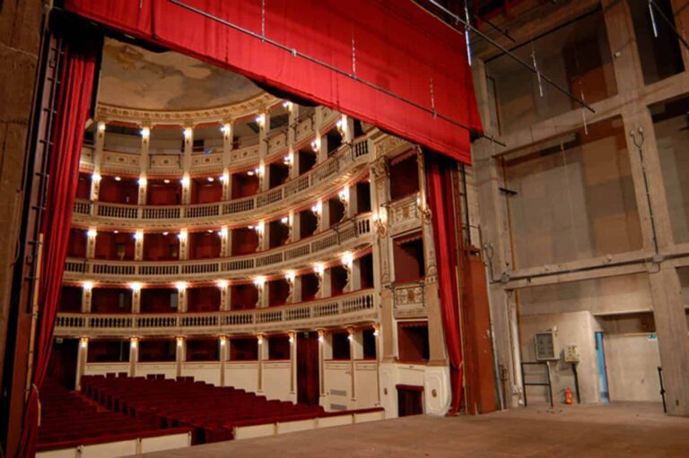 Teatro Sala Ichòs a Febbraio: tre spettacoli da non perdere tra danza e teatro