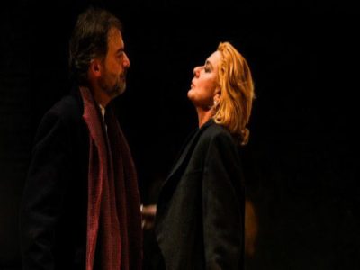 Monica Guerritore e Francesca Reggiani in “Mariti e mogli”