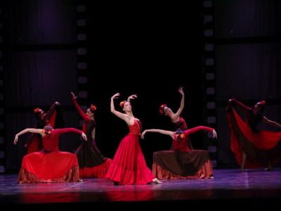 Il Balletto di Milano in tournée svizzera: La Dolce Vita debutta a Zurigo e Carmen conquista il Vallese.