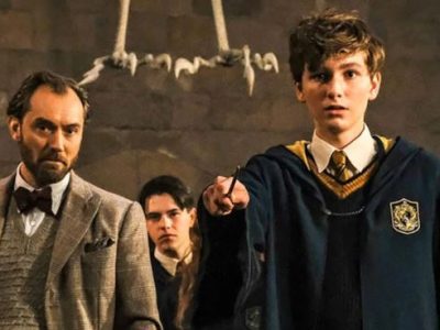 Animali Fantastici 2: una scena del film con Jude Law